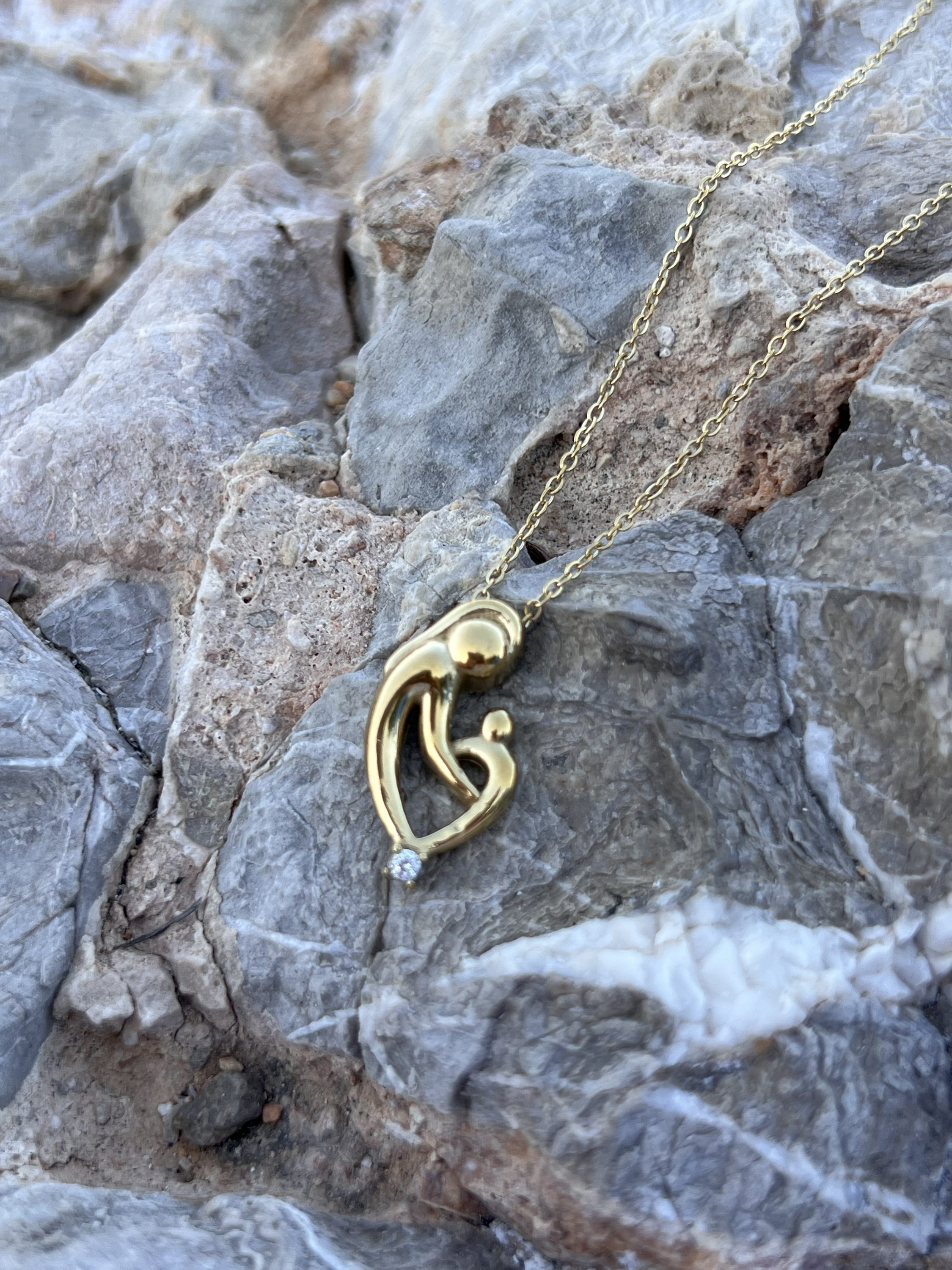 Mother necklace