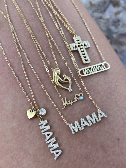 Mama necklace