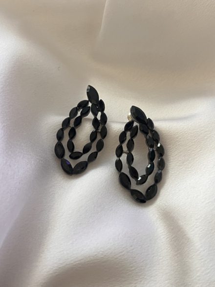 Black zircon earrings
