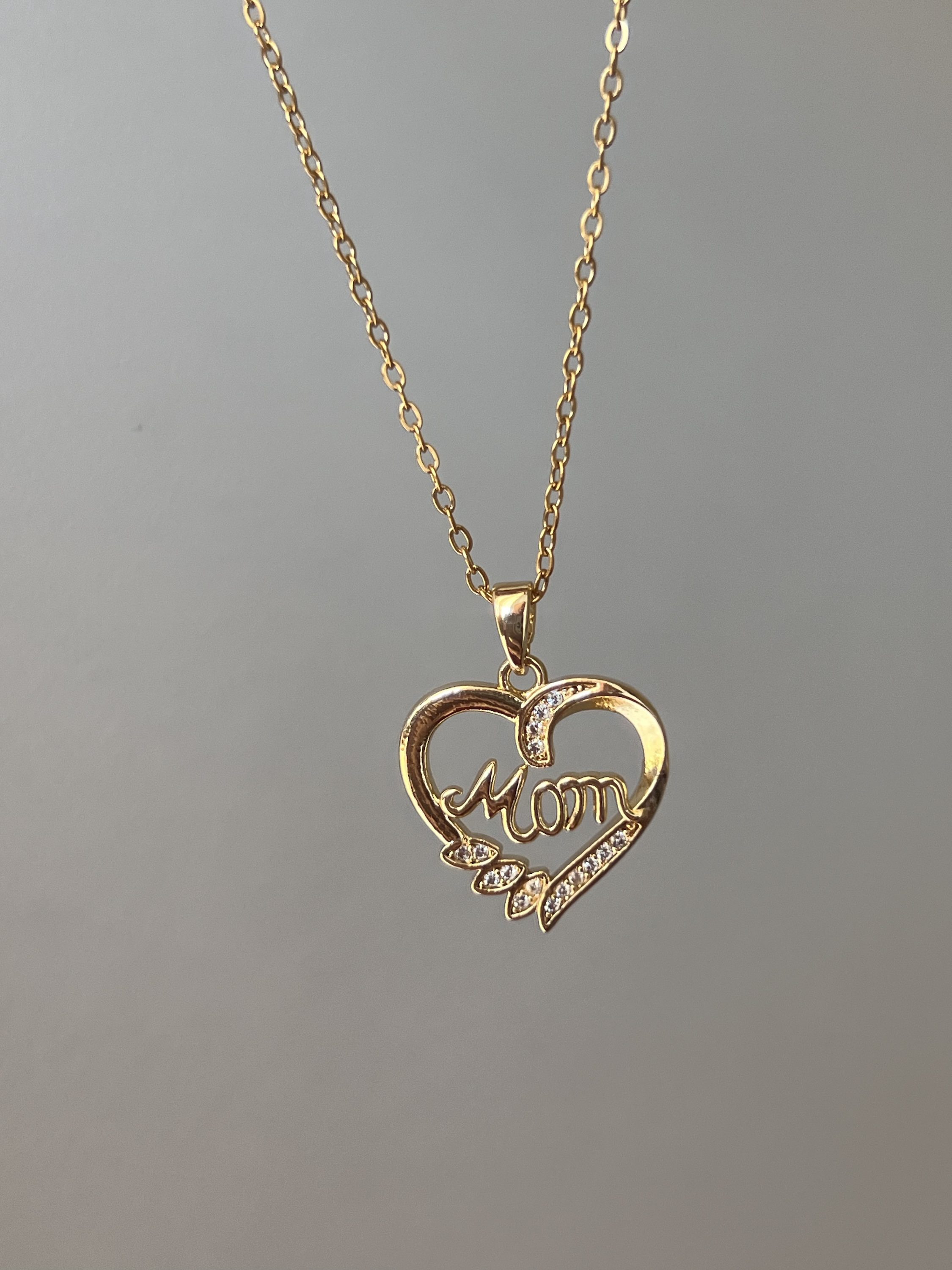Mom necklace