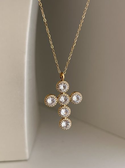 Kleopatra cross necklace