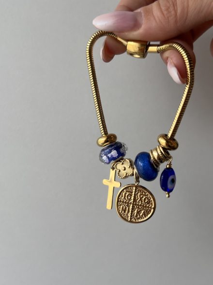 Handmade charm blue bracelet